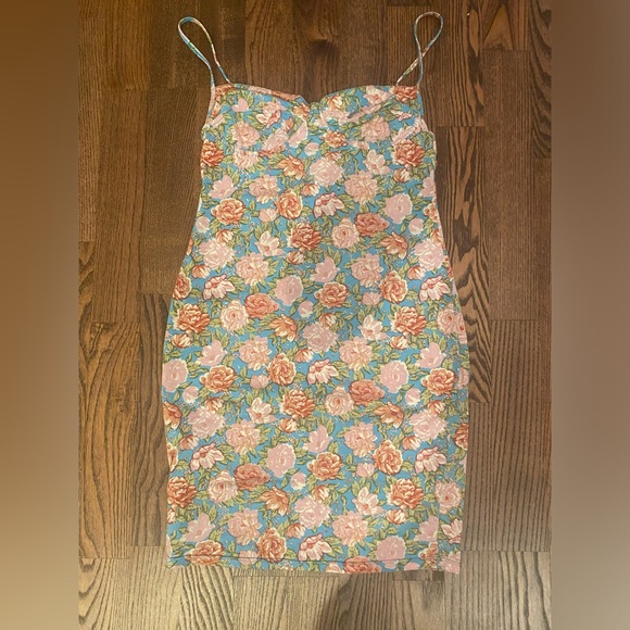 Motel Rocks Alvina Bodycon Dress In Bloom Floral Blue Base size XS - Picture 4 of 6